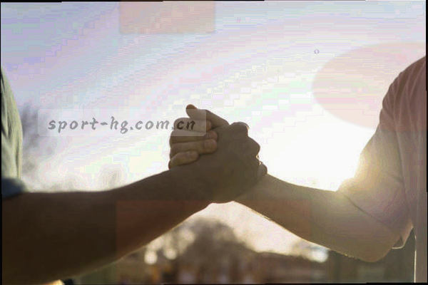 从查看版本对照到联系入口的问题解决路径示意图